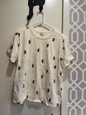 XL Old Navy Cream Tee with Black Cat atop Orange Pumpkin Pattern